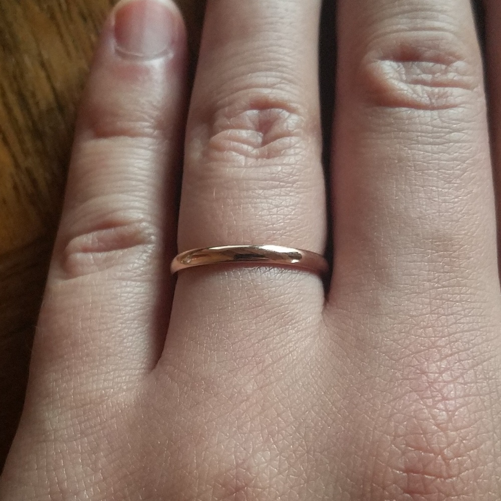 NWOT Rose Gold Thin Titanium Steel Ring Band - Picture 3 of 6